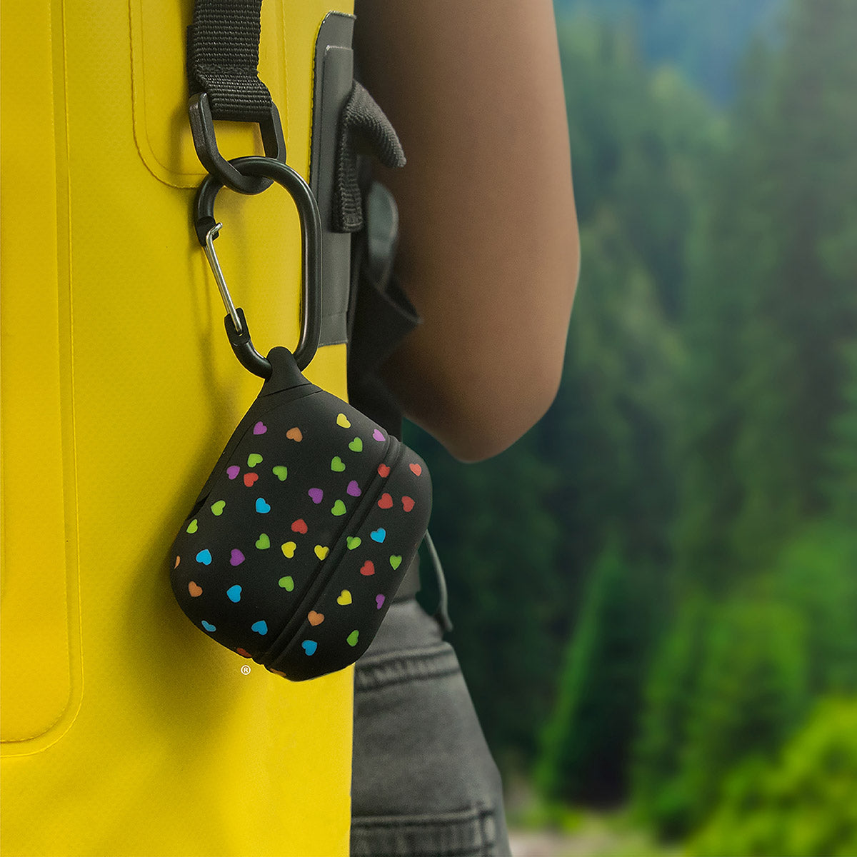 CATAPLAPDPROHTB | catalyst airpods pro gen 2 1 waterproof case carabiner special edition black with hearts attached to a yellow bag